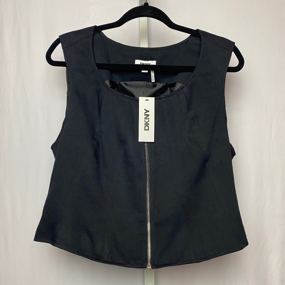 DKNY NWT Womenʻs Sleeveless Lined Zip Up Vest Top Large - Picture 1 of 10